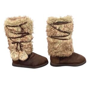 Old Navy Faux Fur Tribal Lace Up Pom Tassel Boots Women's 8 Brown Cream Pull On